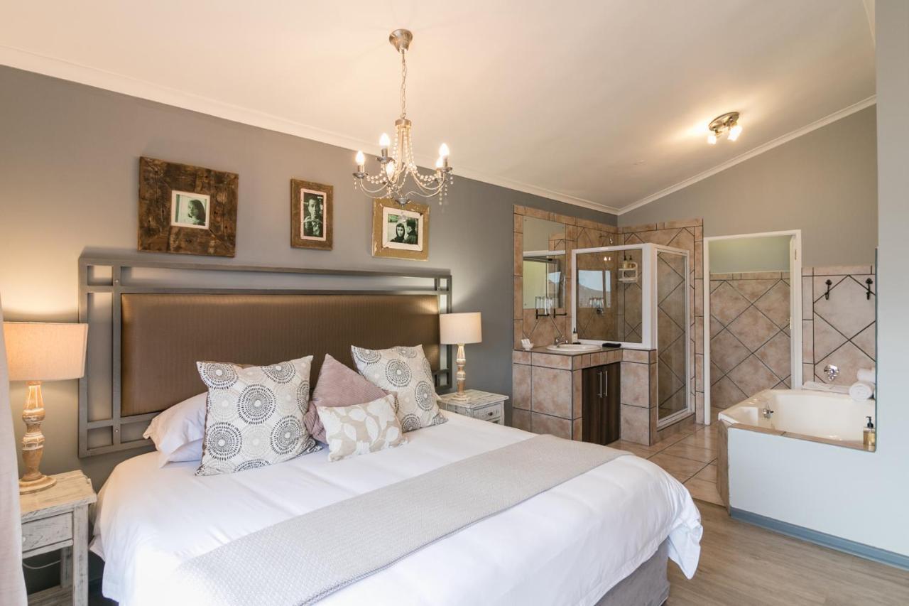 Overmeer Guest House Knysna Bagian luar foto